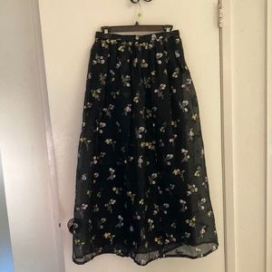 St John Fabulous Flowing Dressy Full Length Floral Black Skirt Sz 4 NWT